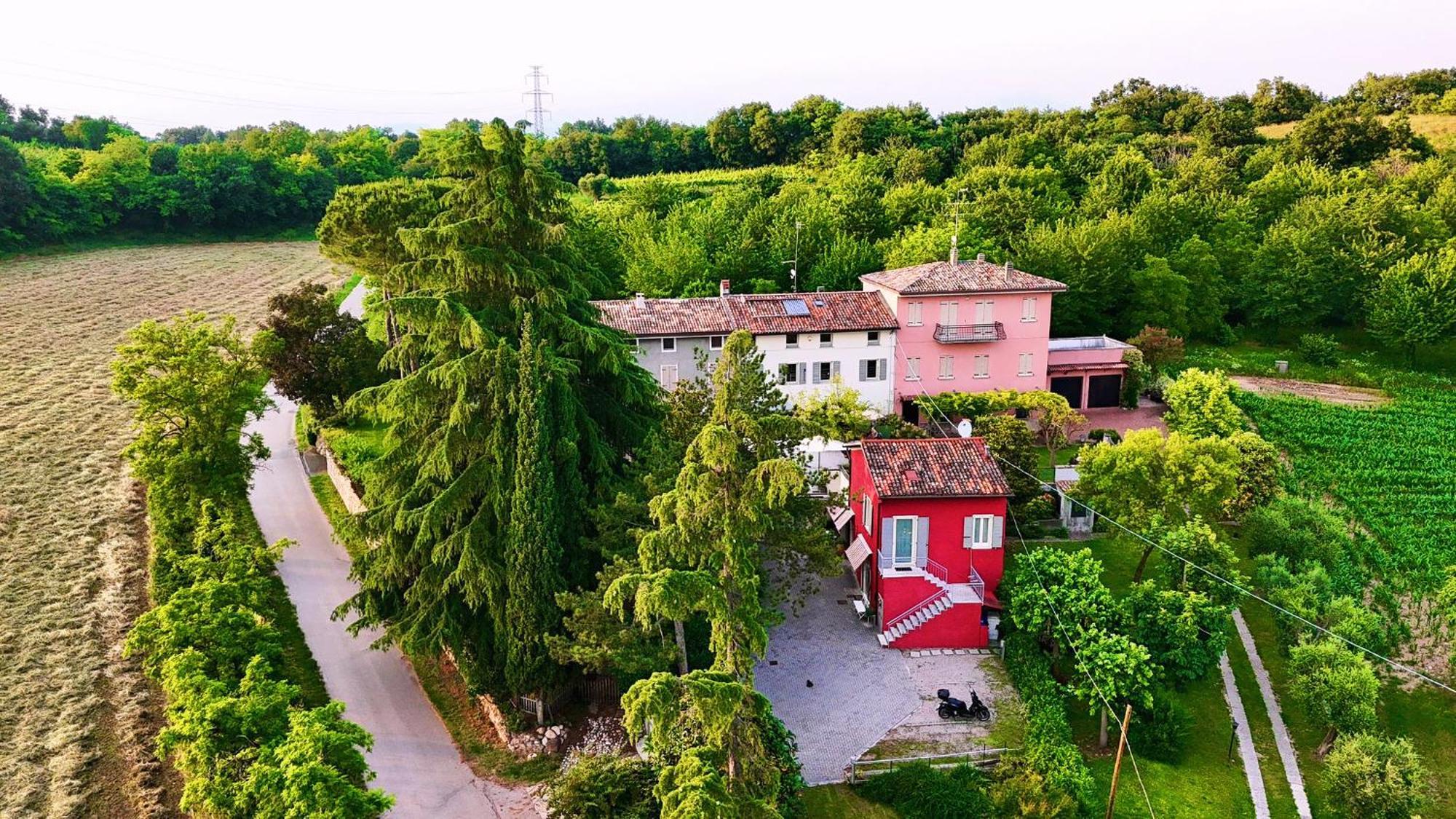 Villa Pille Monzambano Exterior foto